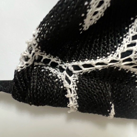 Fashion Nova Crochet Lace Bikini Top - Picture 5 of 7